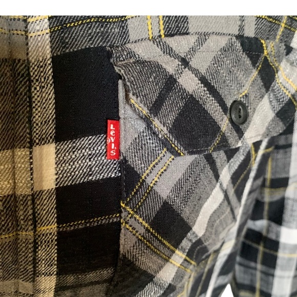 Levi’s cotton flannel shirt size small - Picture 5 of 8